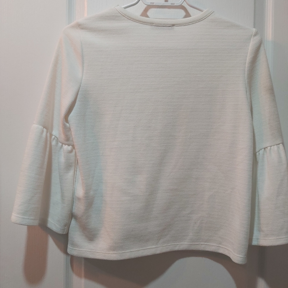 Zara collections, Size: Small-Medium fit, white or beige blouse - Picture 2 of 5